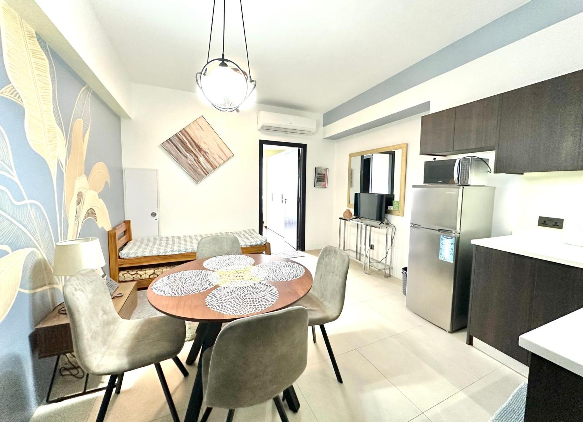 Condotel Aeon Towers Davao 20Mbps Wifi Екстер'єр фото